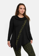 'Seriva' tunika – A-linja, jossa on kauluri ja vinopaneeli