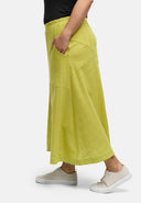 Falda "Verde" – asimétrica, cómoda y elegantemente veraniega
